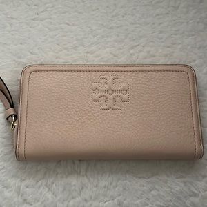 NWT TORY BURCH Thea Multi Gusset Large Zip Around Continental Wallet